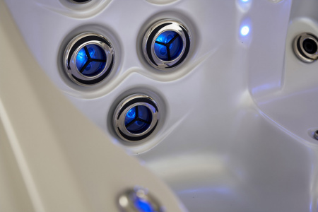 Гидромассажный СПА бассейн Joyee SPA London-L